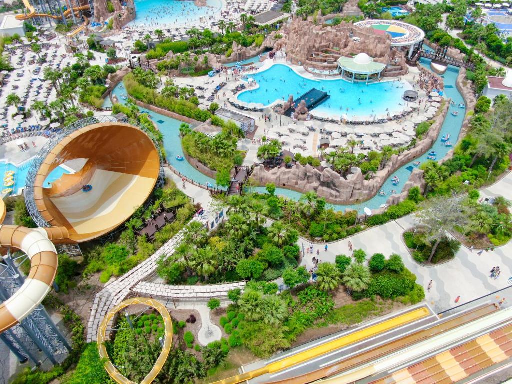 The Land Of Legends Nickelodeon, территория